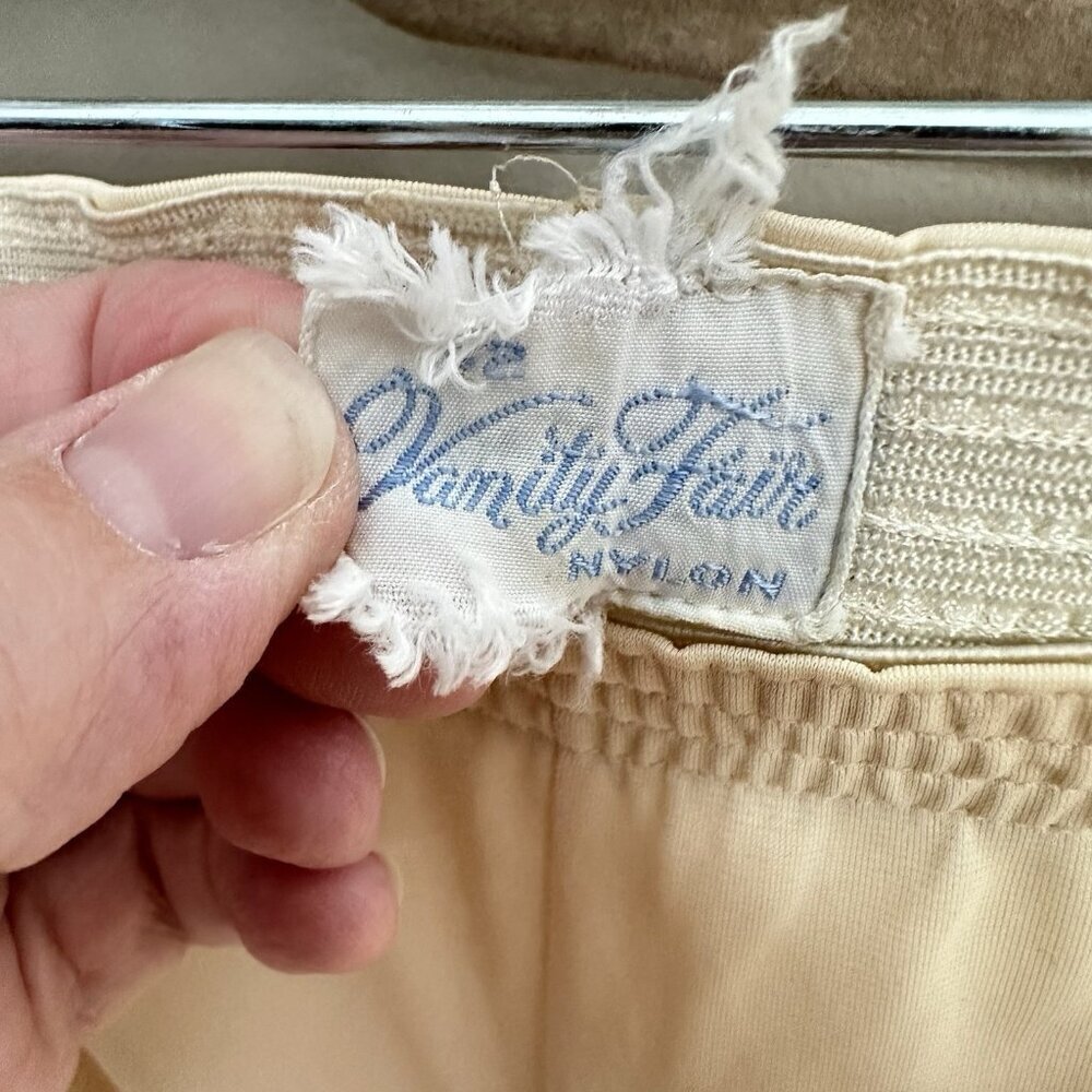 SOLD sheer embroidered lounge sleep XS S